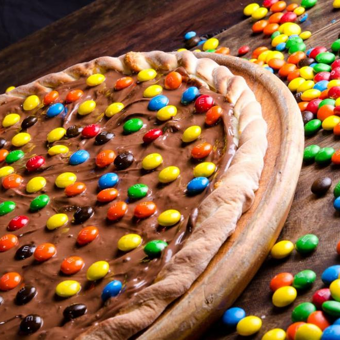 Pizza Doce M&M